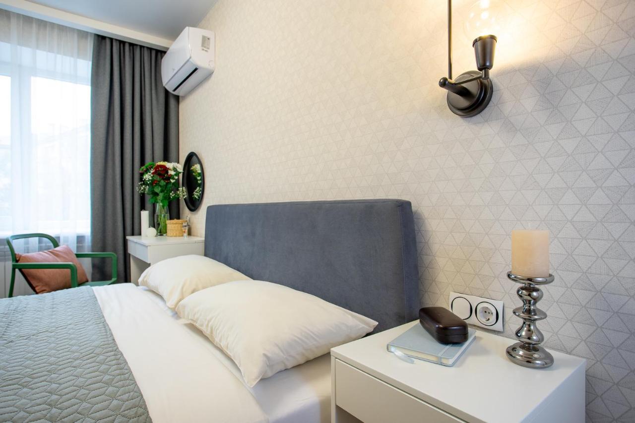 Luxury Apartment With 2 Bedrooms In The City Center Миколаїв Екстер'єр фото